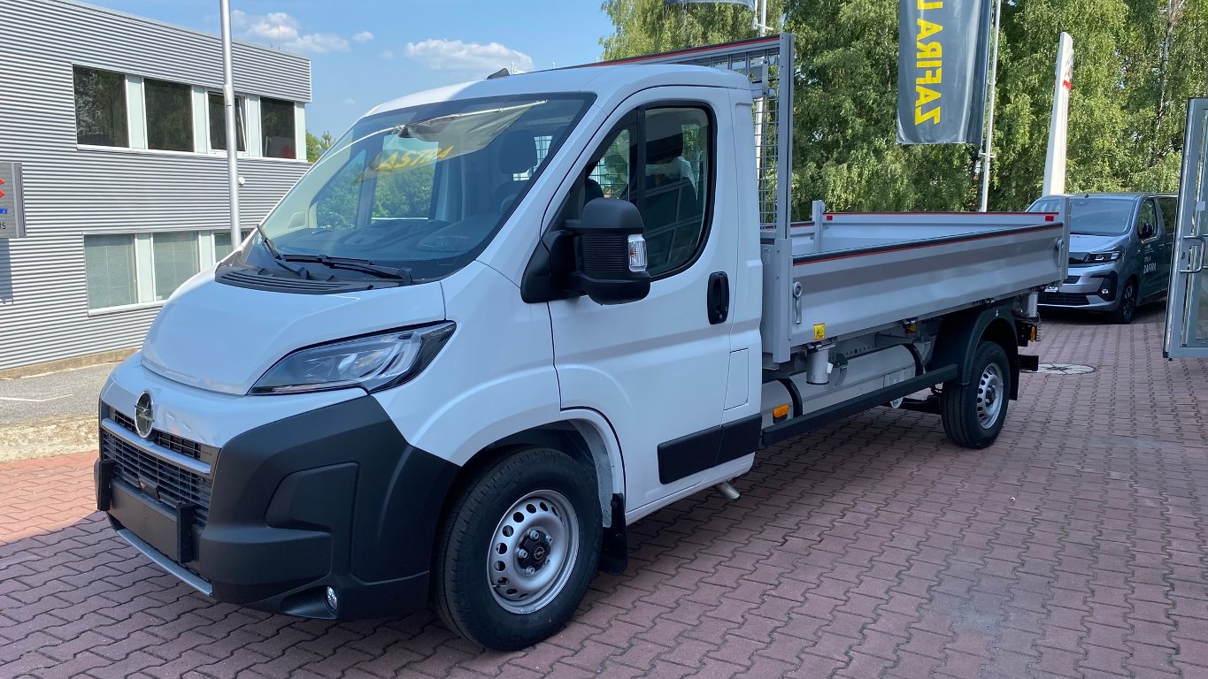Opel Movano