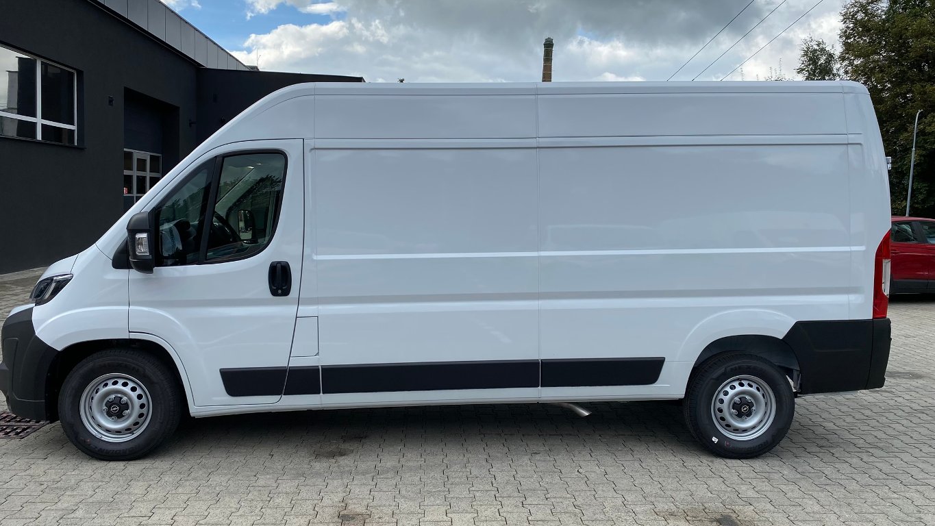 Opel Movano