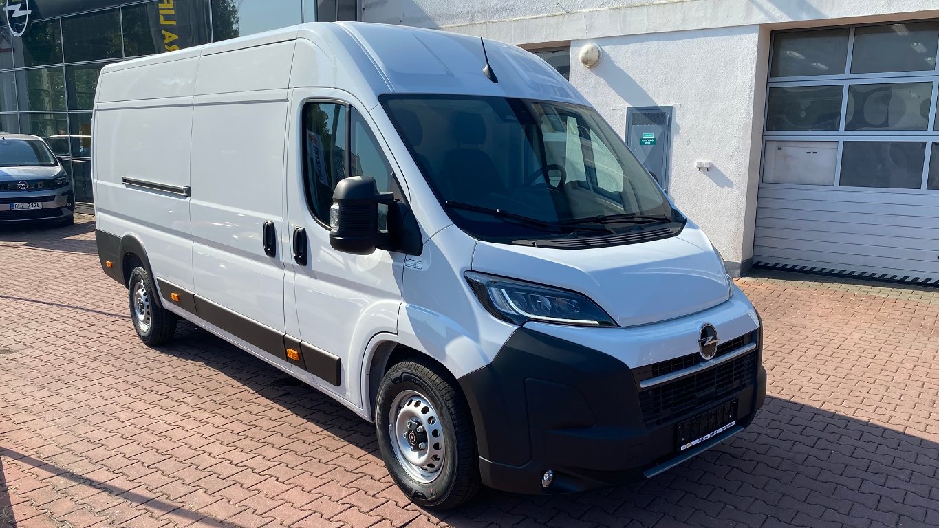Opel Movano