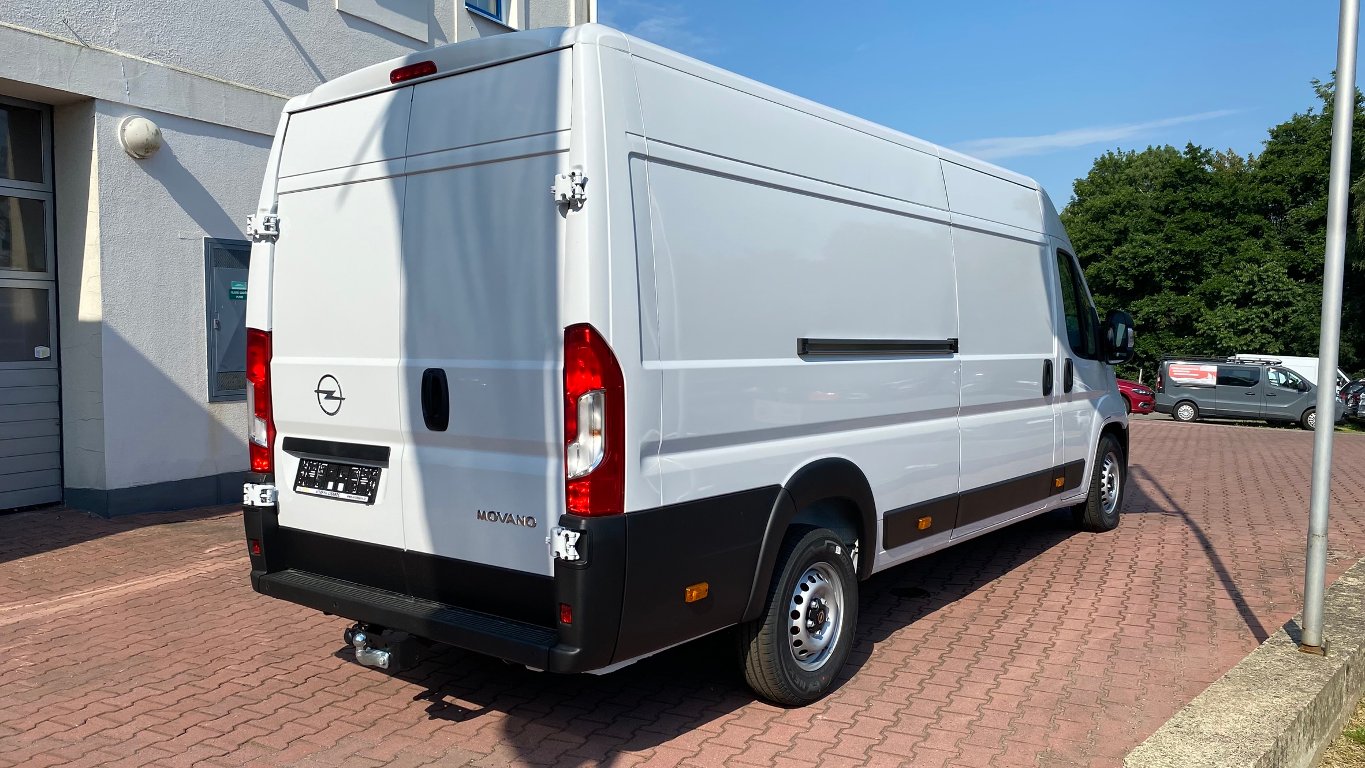Opel Movano