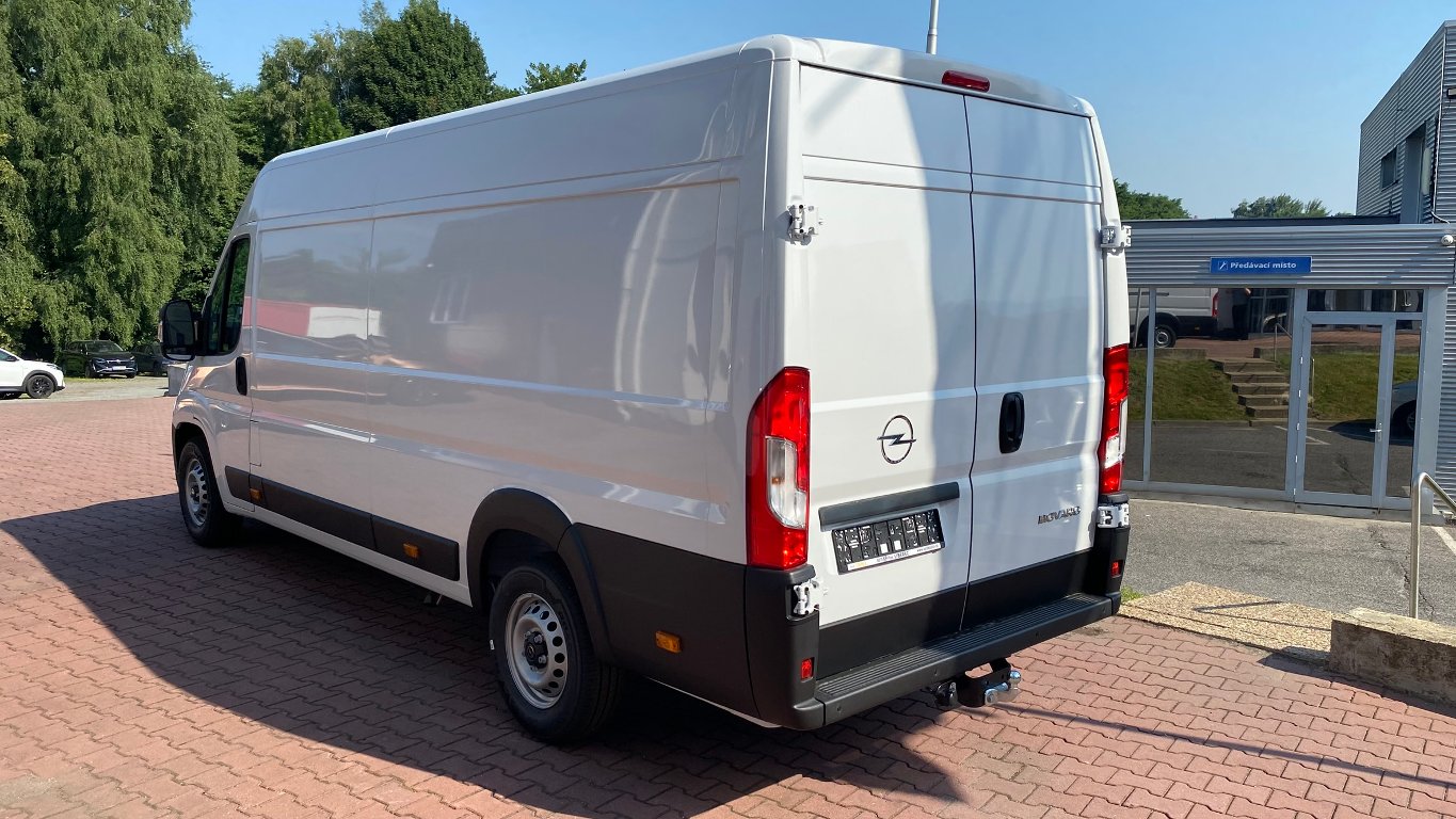 Opel Movano