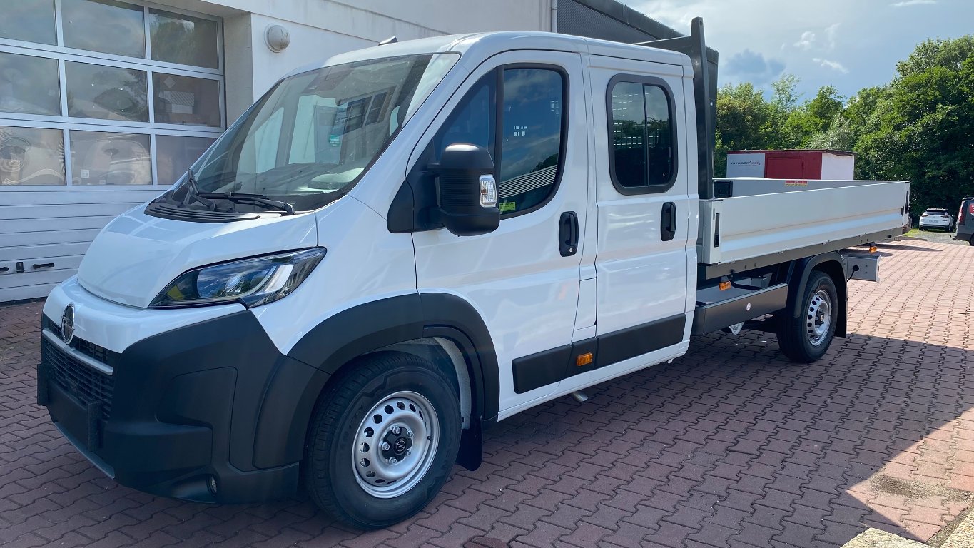 Opel Movano