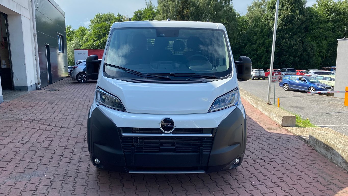 Opel Movano